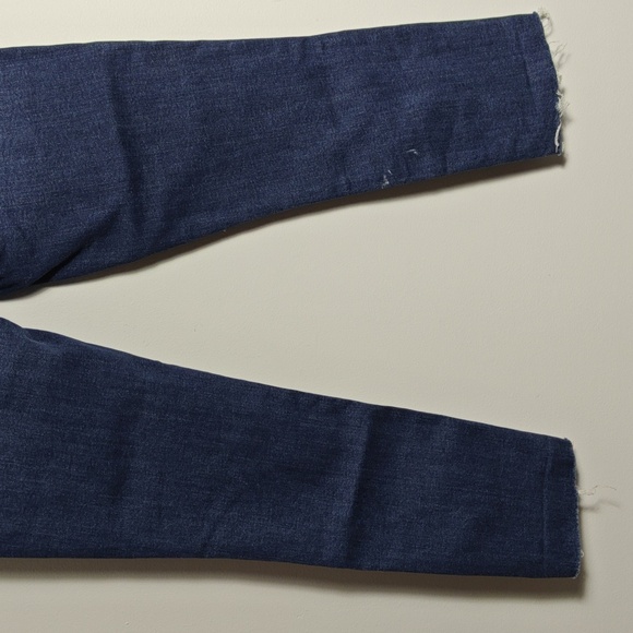 GOOD AMERICAN Good Legs Skinny Jeans Ankle Cut Off Jeans Size 4/ 27 - Picture 11 of 16
